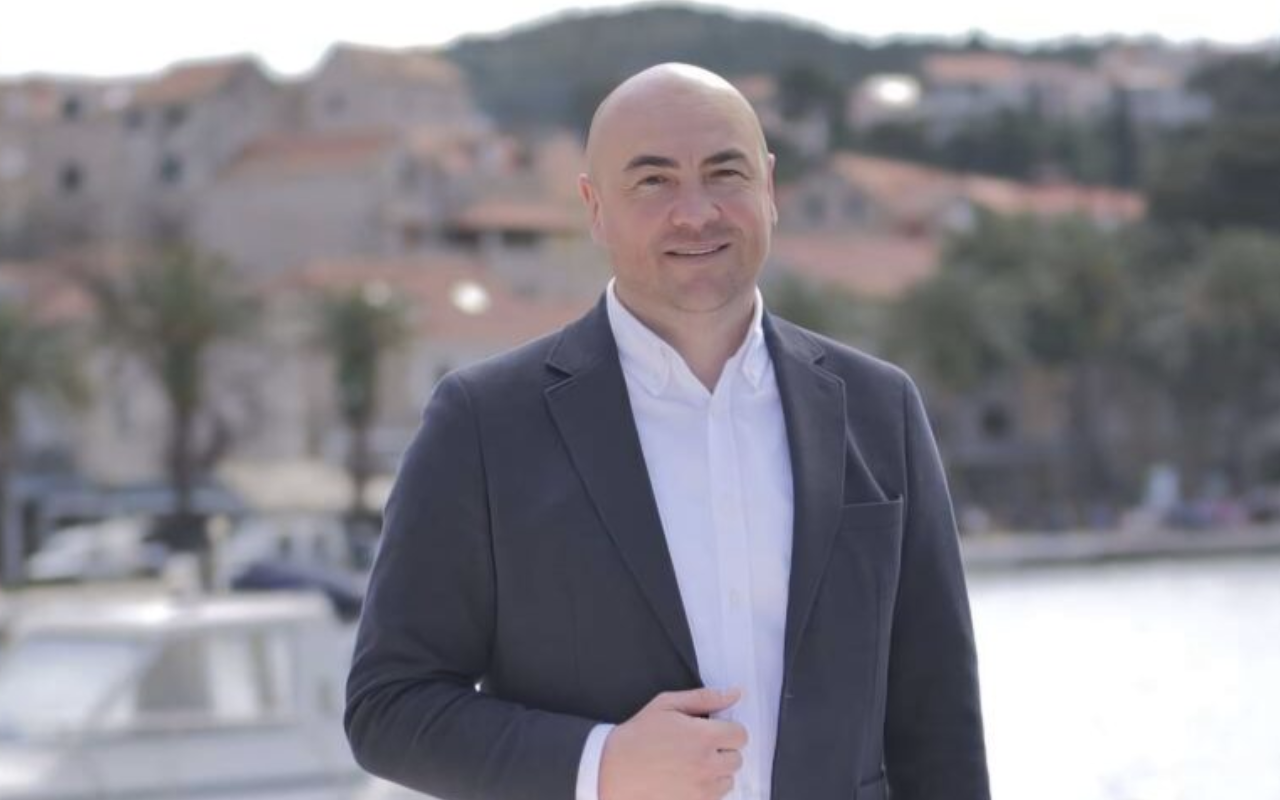 DANAS JE NJIHOV DAN!